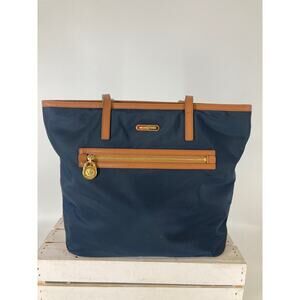 MICHAEL KORS, LARGE NAVY, BRWON NYLON SHOULDER BAG